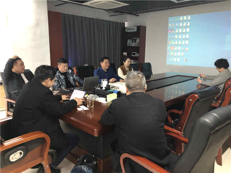 南通開發(fā)區(qū)電信局領(lǐng)導(dǎo)蒞臨我公司參觀考察